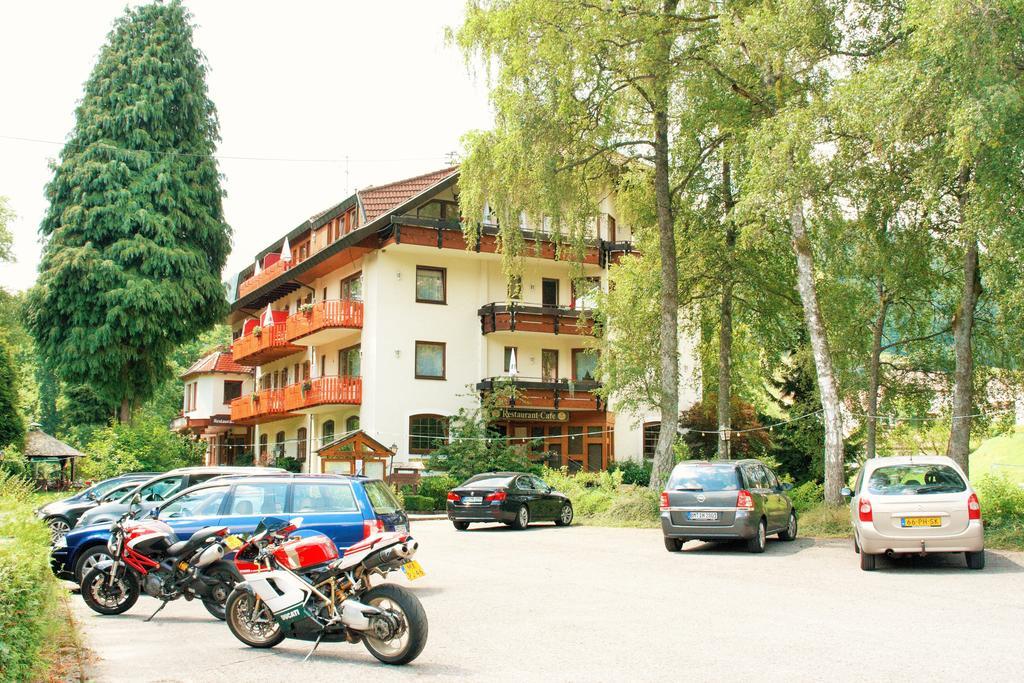 Enz Residenz Hotel เอนซ์เคลิสแทร์เลอ ภายนอก รูปภาพ
