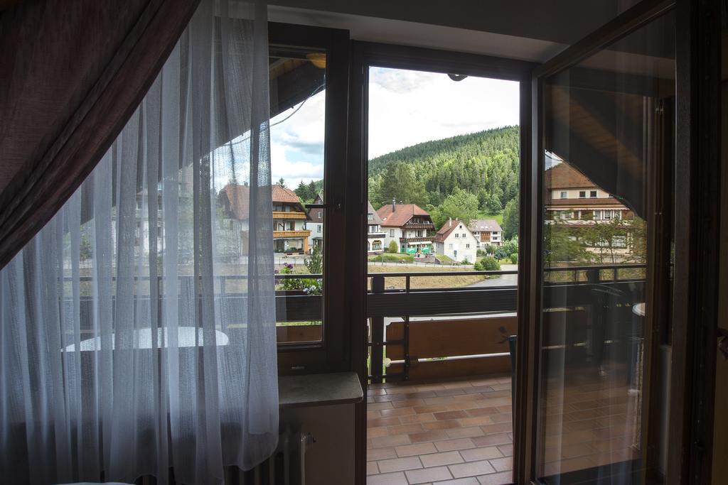 Enz Residenz Hotel เอนซ์เคลิสแทร์เลอ ภายนอก รูปภาพ